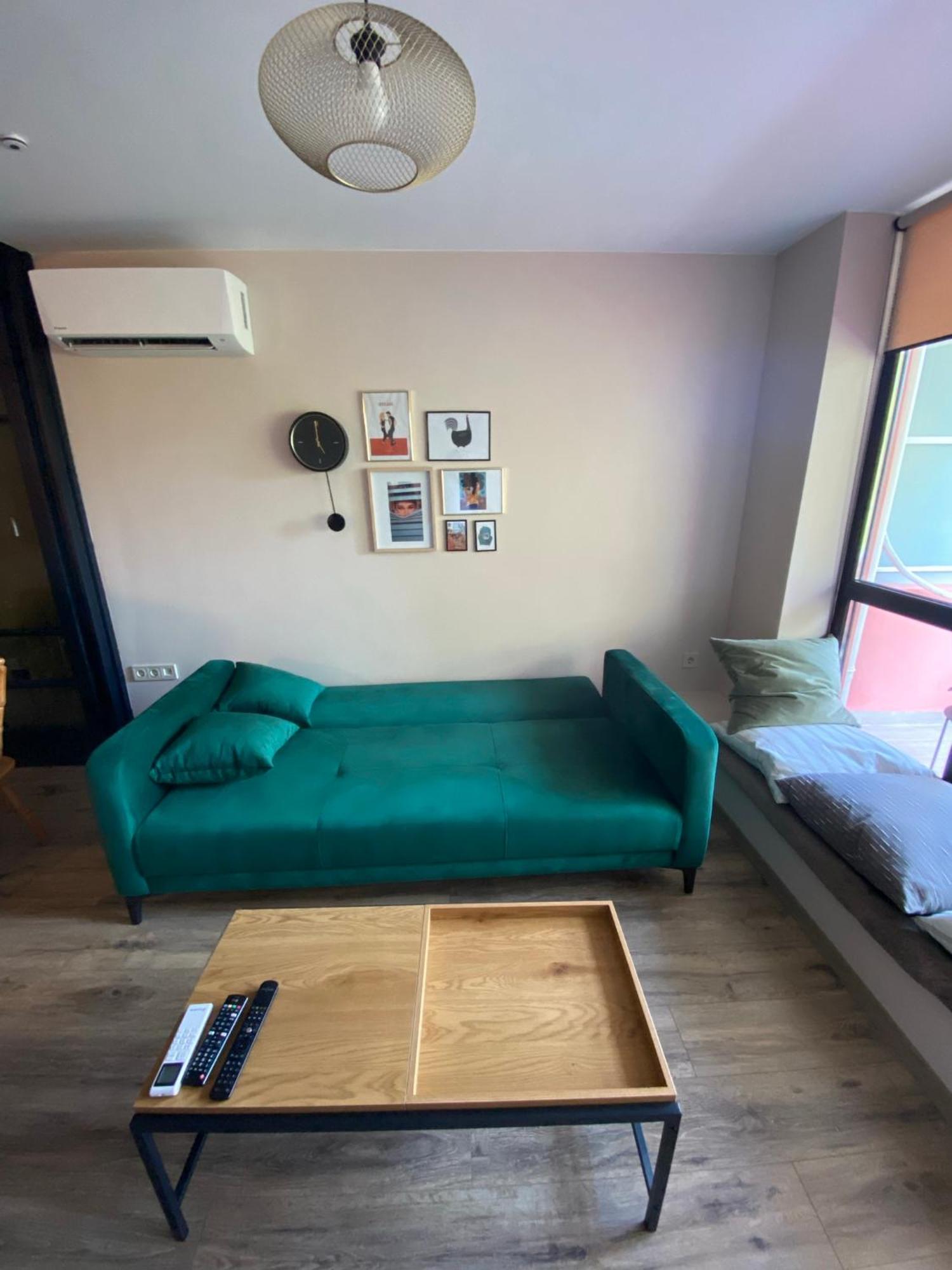 Lovely 1 Bedroom Apartment In The Heart Of Varna ภายนอก รูปภาพ